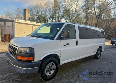 2015 GMC Savana G3500 Lt z USA, uszkodzony, nr VIN 1GJZ71FGXF1193850
